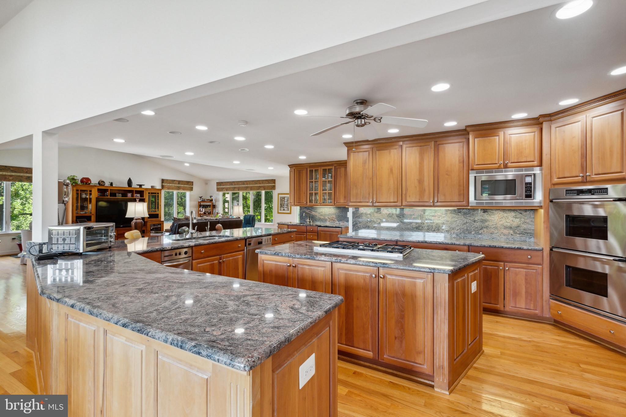 3247 Mountain Road Haymarket, VA 20169 - Photo 24 of 98