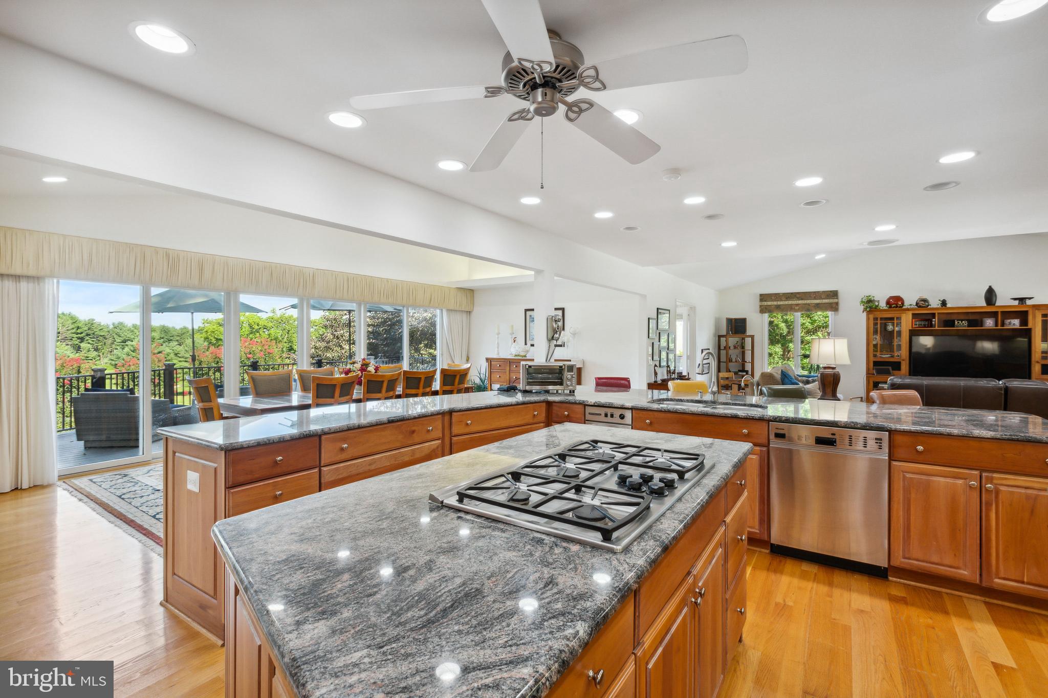 3247 Mountain Road Haymarket, VA 20169 - Photo 27 of 98