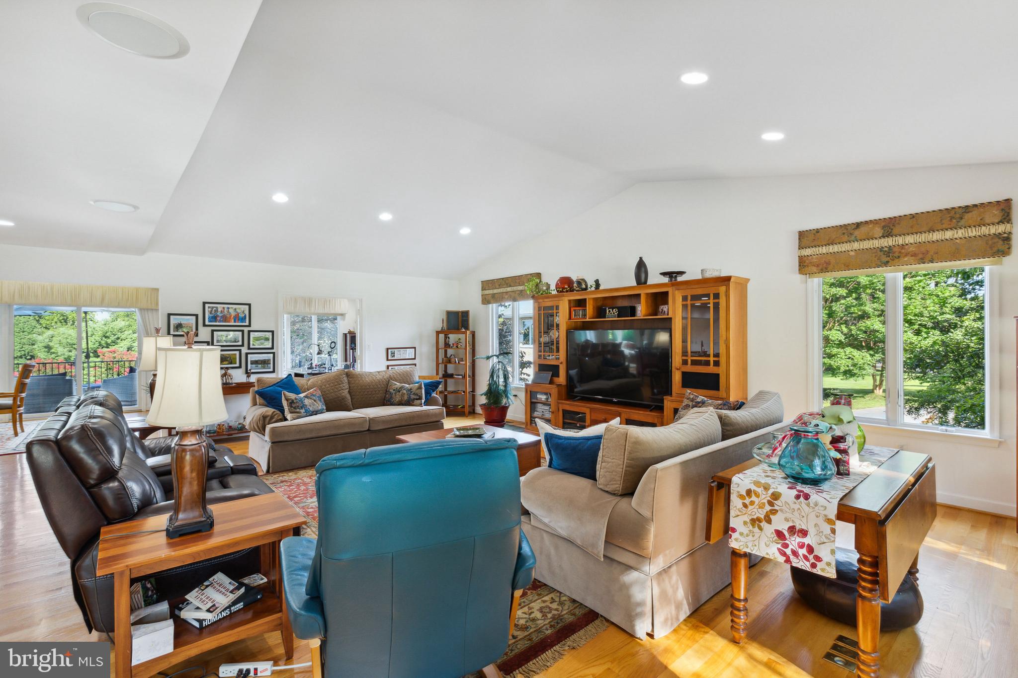 3247 Mountain Road Haymarket, VA 20169 - Photo 28 of 98