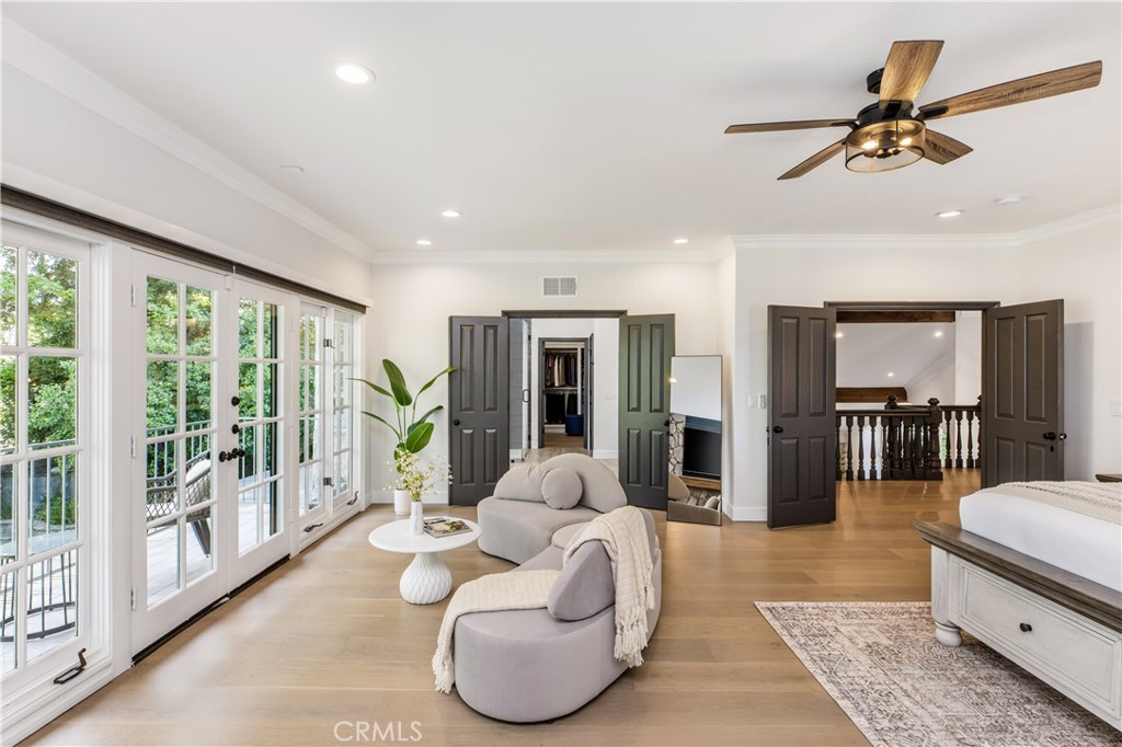 6032 County Oak Road Woodland Hills, CA 91367 - Photo 25 of 53