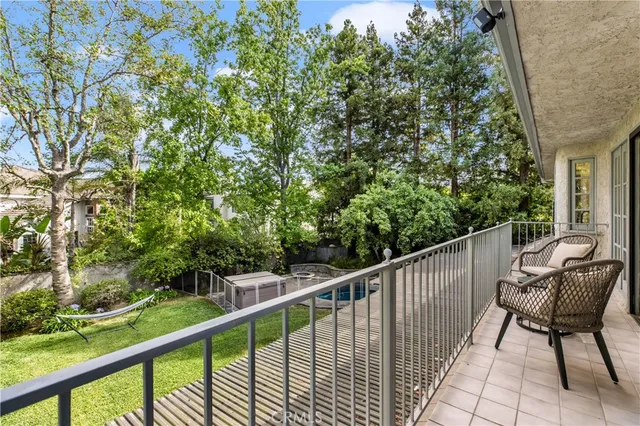 $2,495,000 | 6032 County Oak Road, Woodland Hills, CA 91367