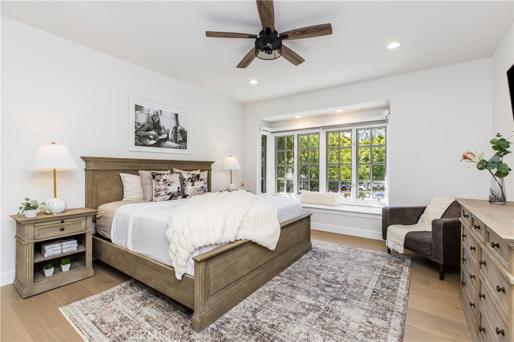 6032 County Oak Road Woodland Hills, CA 91367 - Photo 36 of 53