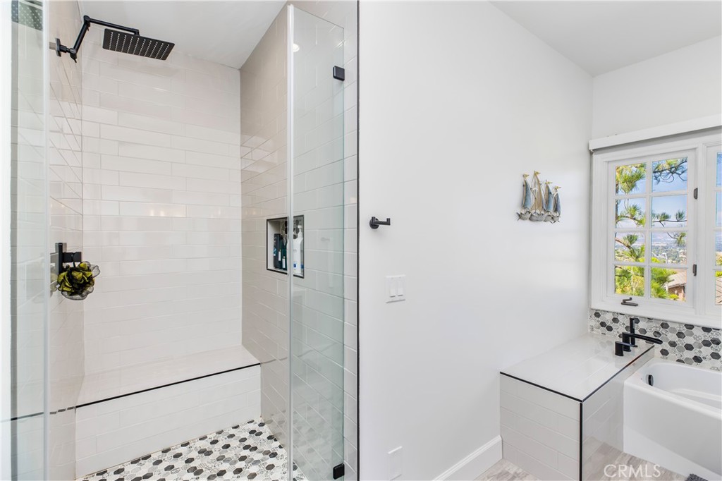 6032 County Oak Road Woodland Hills, CA 91367 - Photo 42 of 53