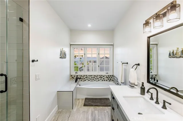 $2,495,000 | 6032 County Oak Road, Woodland Hills, CA 91367