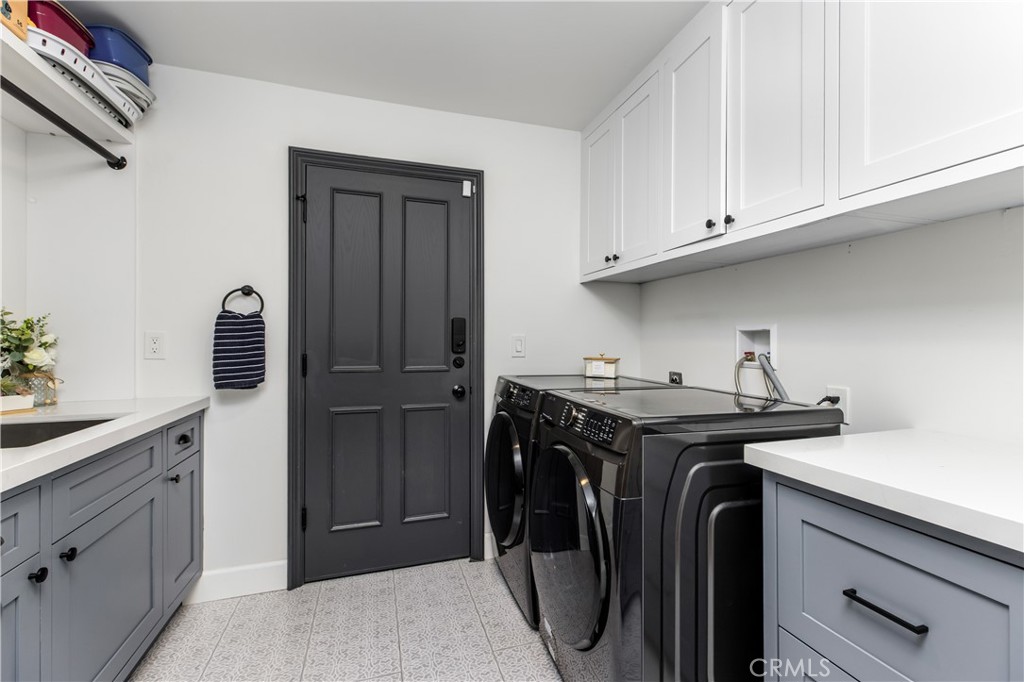 6032 County Oak Road Woodland Hills, CA 91367 - Photo 48 of 53