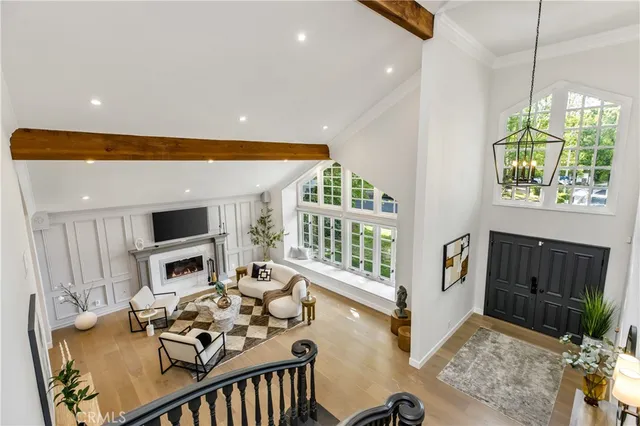 $2,495,000 | 6032 County Oak Road, Woodland Hills, CA 91367