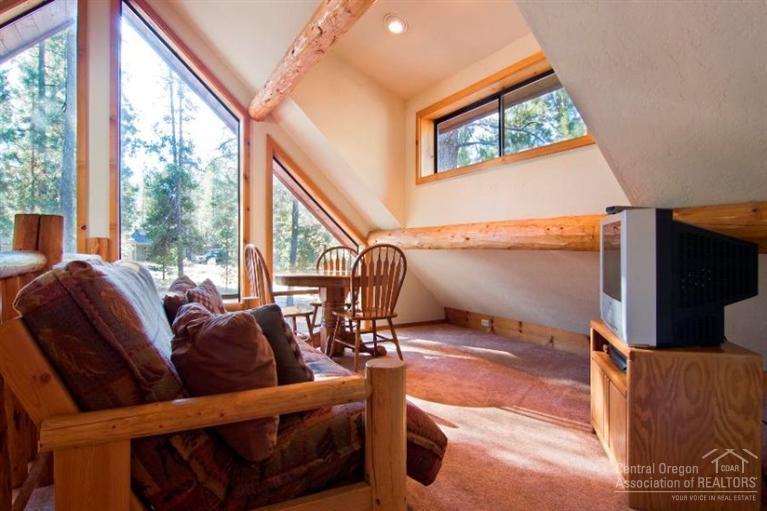2 Timber Lane Sunriver, OR 97707 - Photo 12 of 17 Additional Photo
