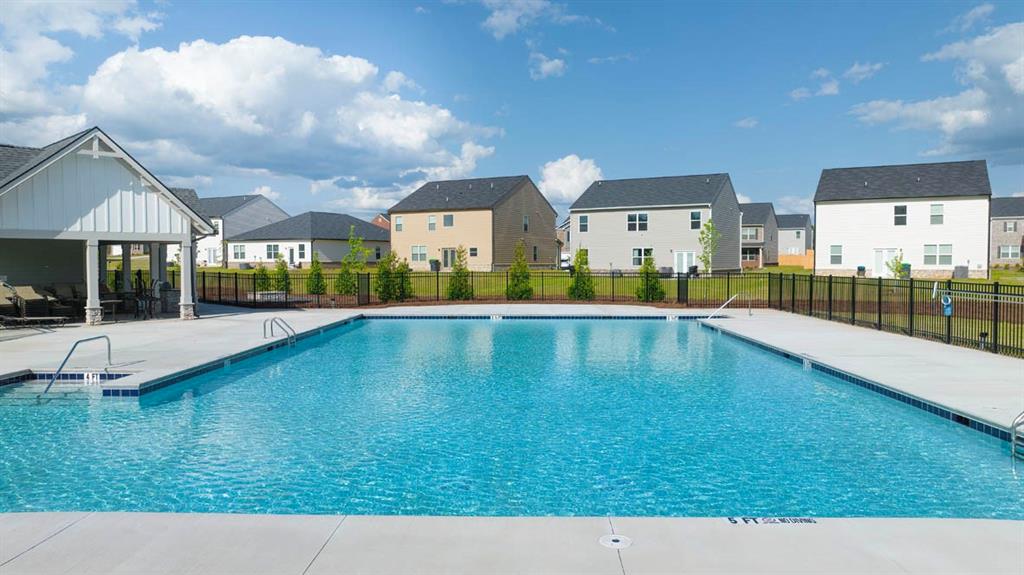 635 Whitman Lane Stockbridge, GA 30281 - Photo 35 of 42 a swimming pool view with a outdoor space