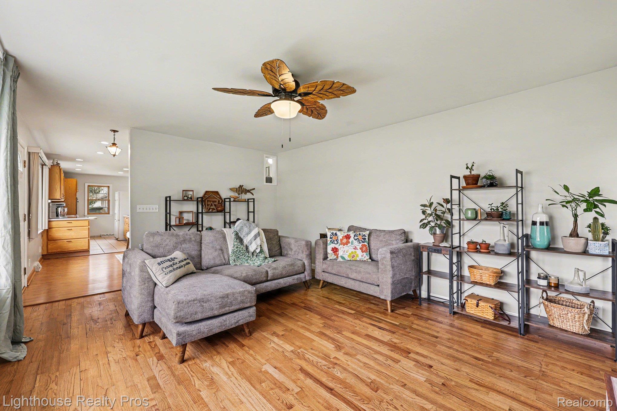 6405 King Road Spring Arbor, MI 49283 - Photo 7 of 38 007_file_4956.jpg
