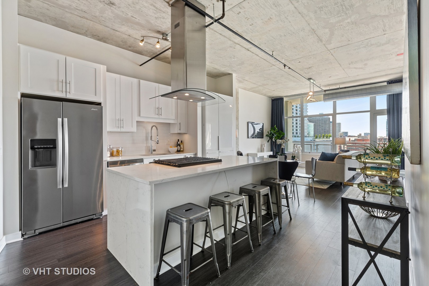 50 East 16th Street, Unit 812 Chicago, IL 60616 - Photo 6 of 18