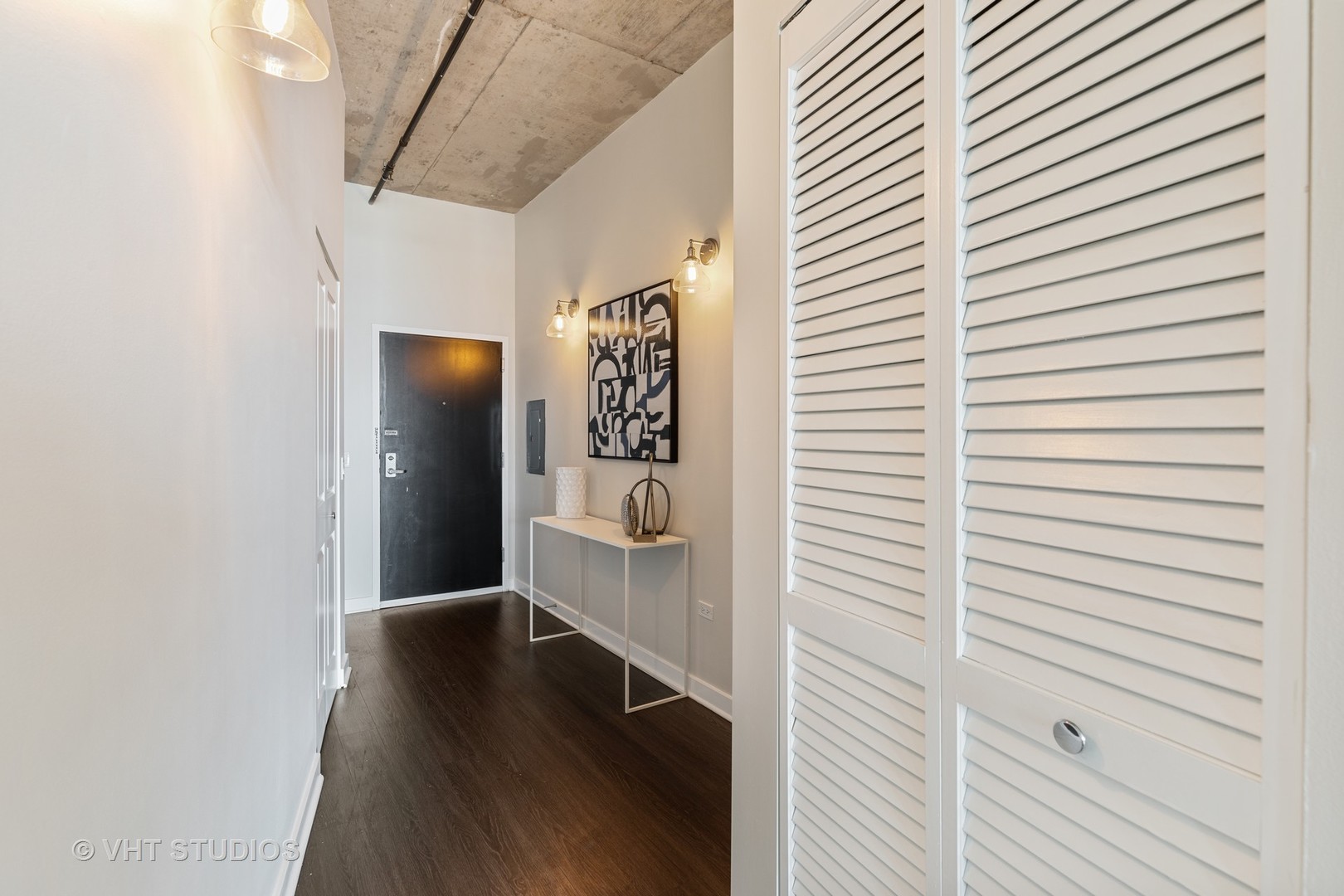 50 East 16th Street, Unit 812 Chicago, IL 60616 - Photo 10 of 18