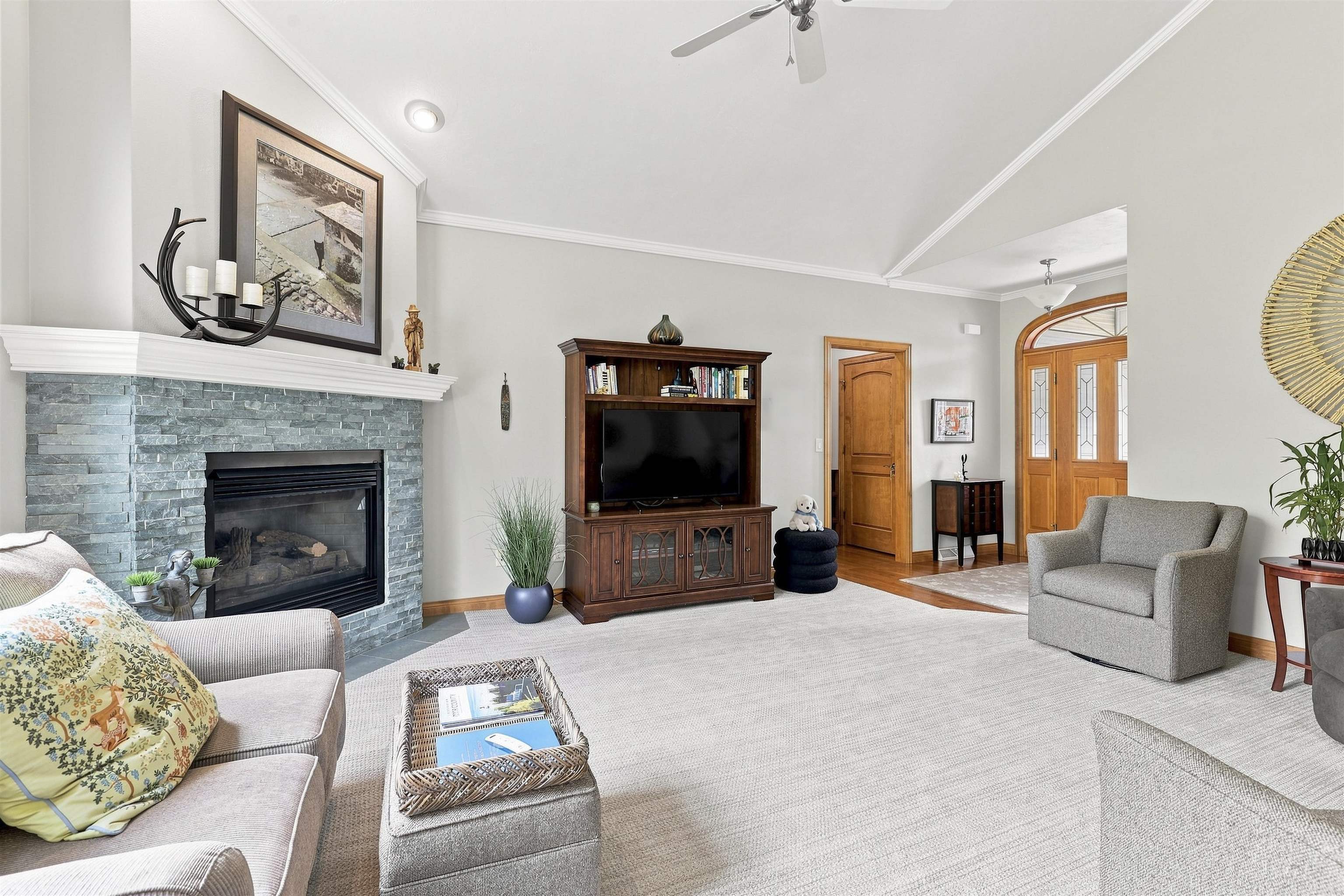 4704 Timber Row Appleton, WI 54913 - Photo 10 of 39 Gallery Image 10
