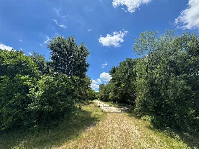 $400,000 | 14414 Interstate 45, Unit S, Richland, TX 76681