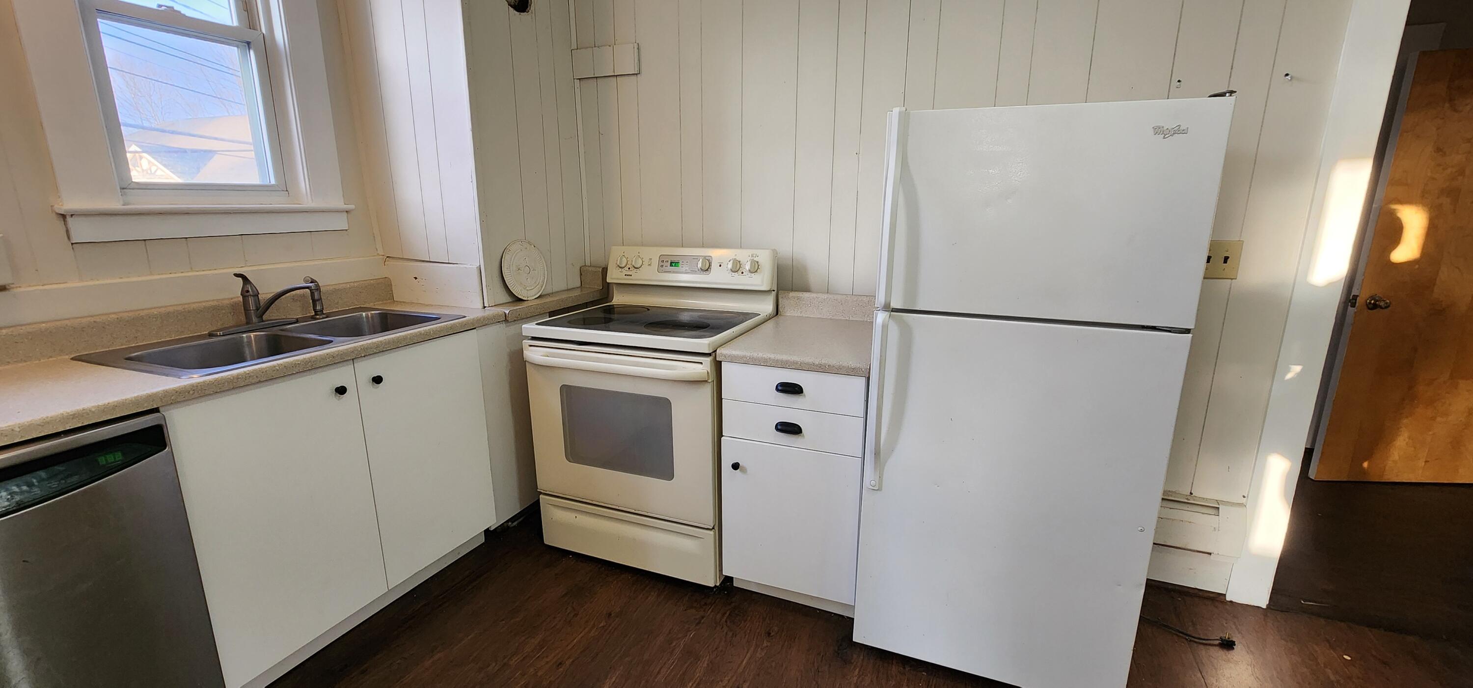 446 Main Street Sanford, ME 04083 - Photo 4 of 24 20231206_151911