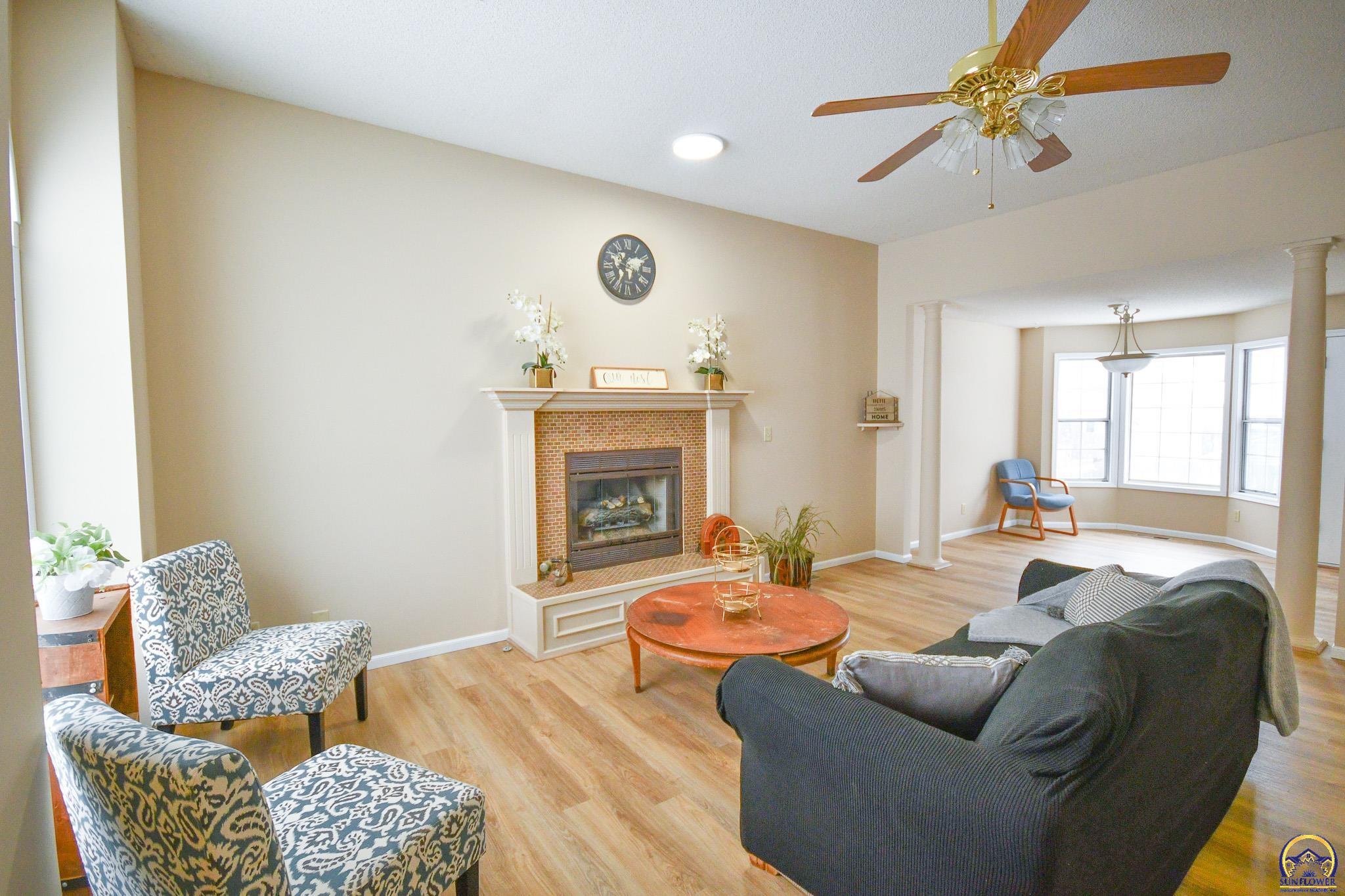 5619 Southwest 35th Street Topeka, KS 66614 - Photo 16 of 30