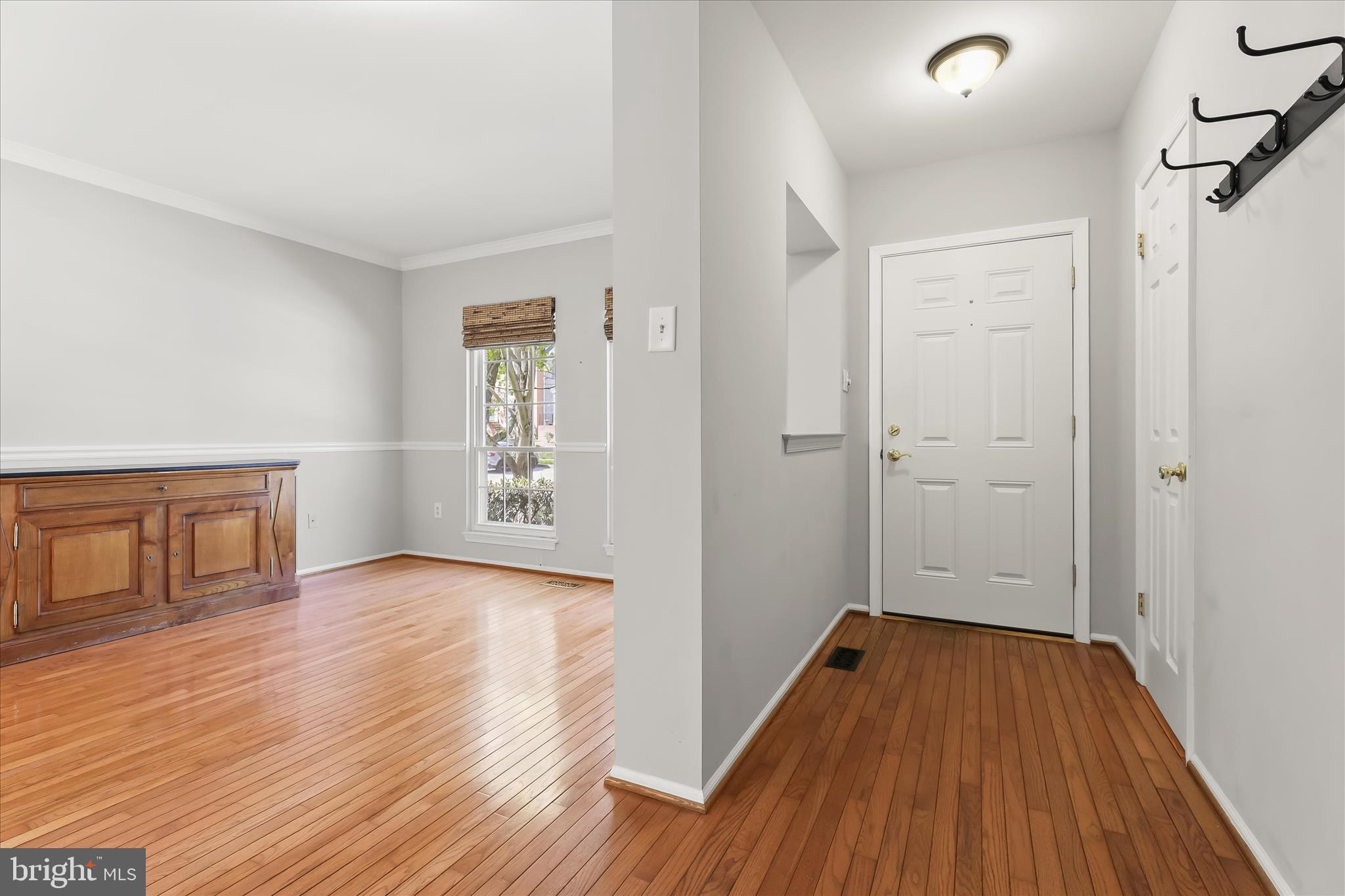 4016 Forest Valley Road Parkville, MD 21234 - Photo 3 of 62 Foyer and Living Room