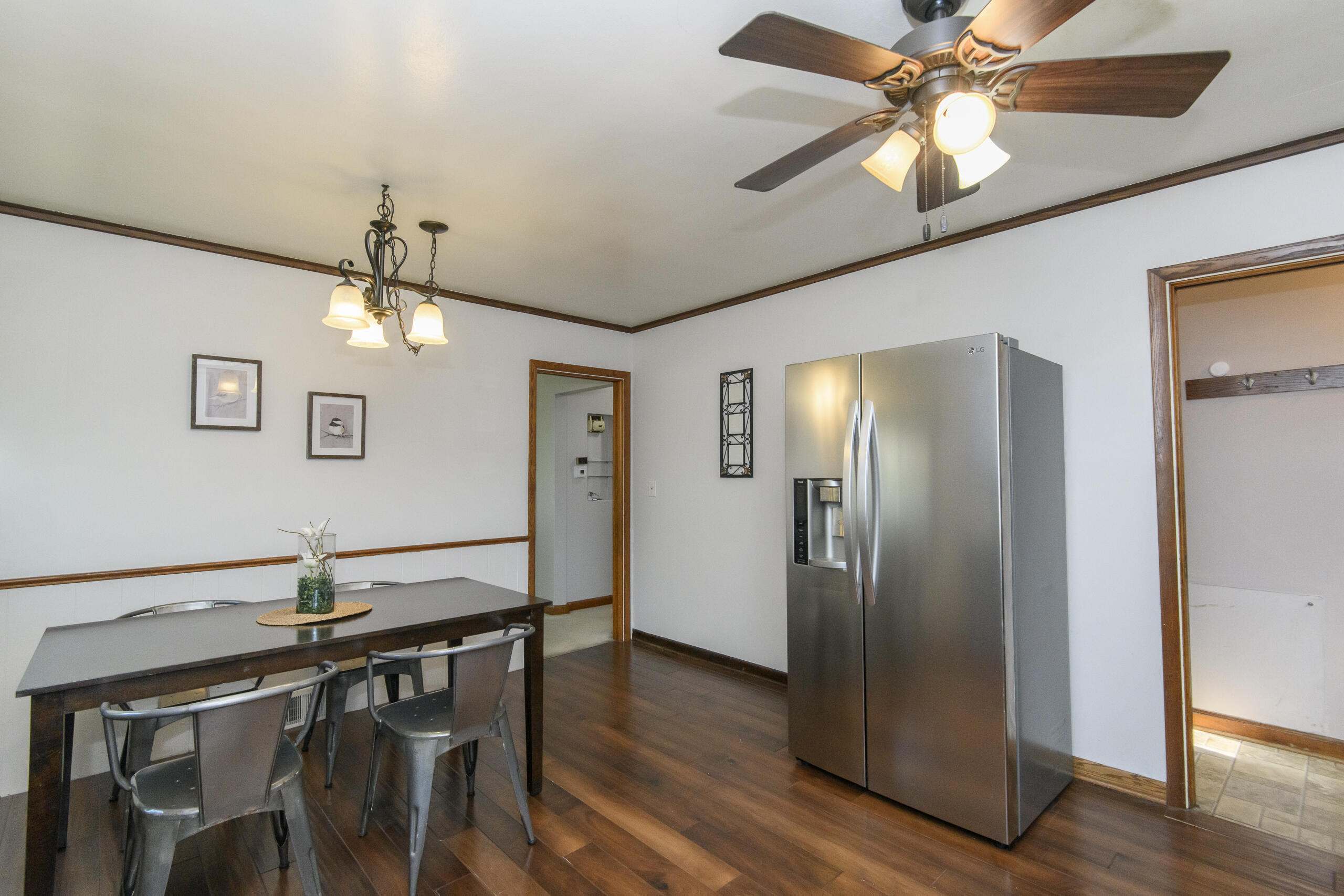 5122 North 65th Street Milwaukee, WI 53218 - Photo 11 of 31 Eat-In Kitchen