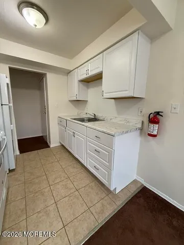 $1,845 | 64 Stonehurst Boulevard, Unit E, Freehold, NJ 07728