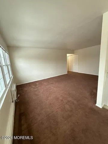 $1,845 | 64 Stonehurst Boulevard, Unit E, Freehold, NJ 07728