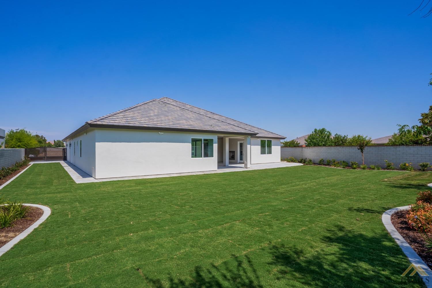 Undisclosed Address Bakersfield, CA 93311 - Photo 65 of 75