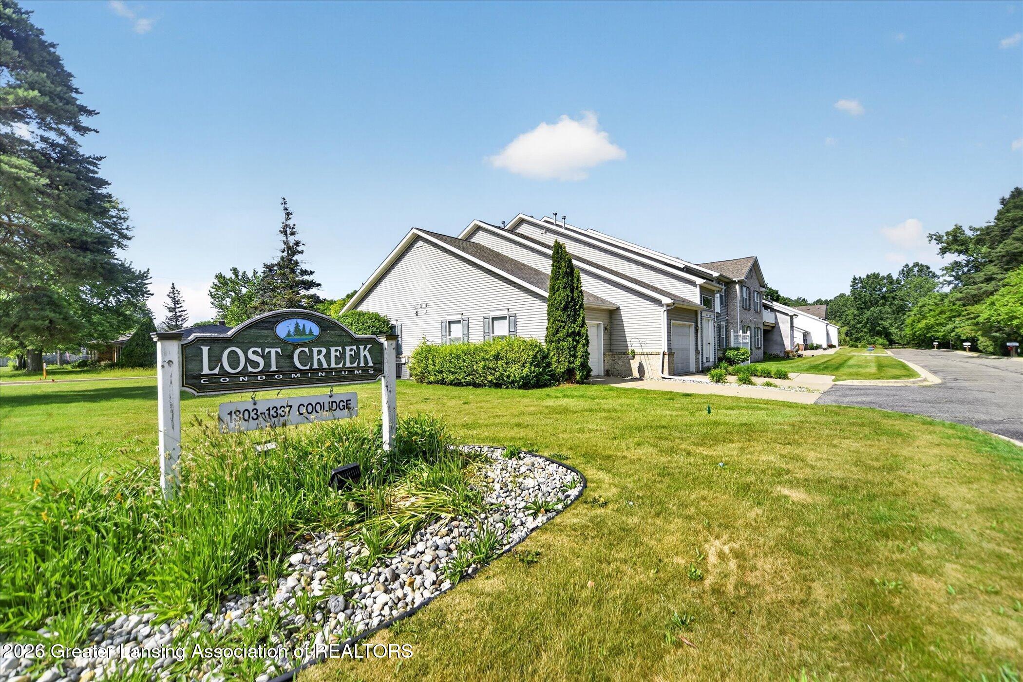 1337 Coolidge Road, Unit 16 East Lansing, MI 48823 - Photo 30 of 31 30-1337-Coolidge-Rd-WindowStill