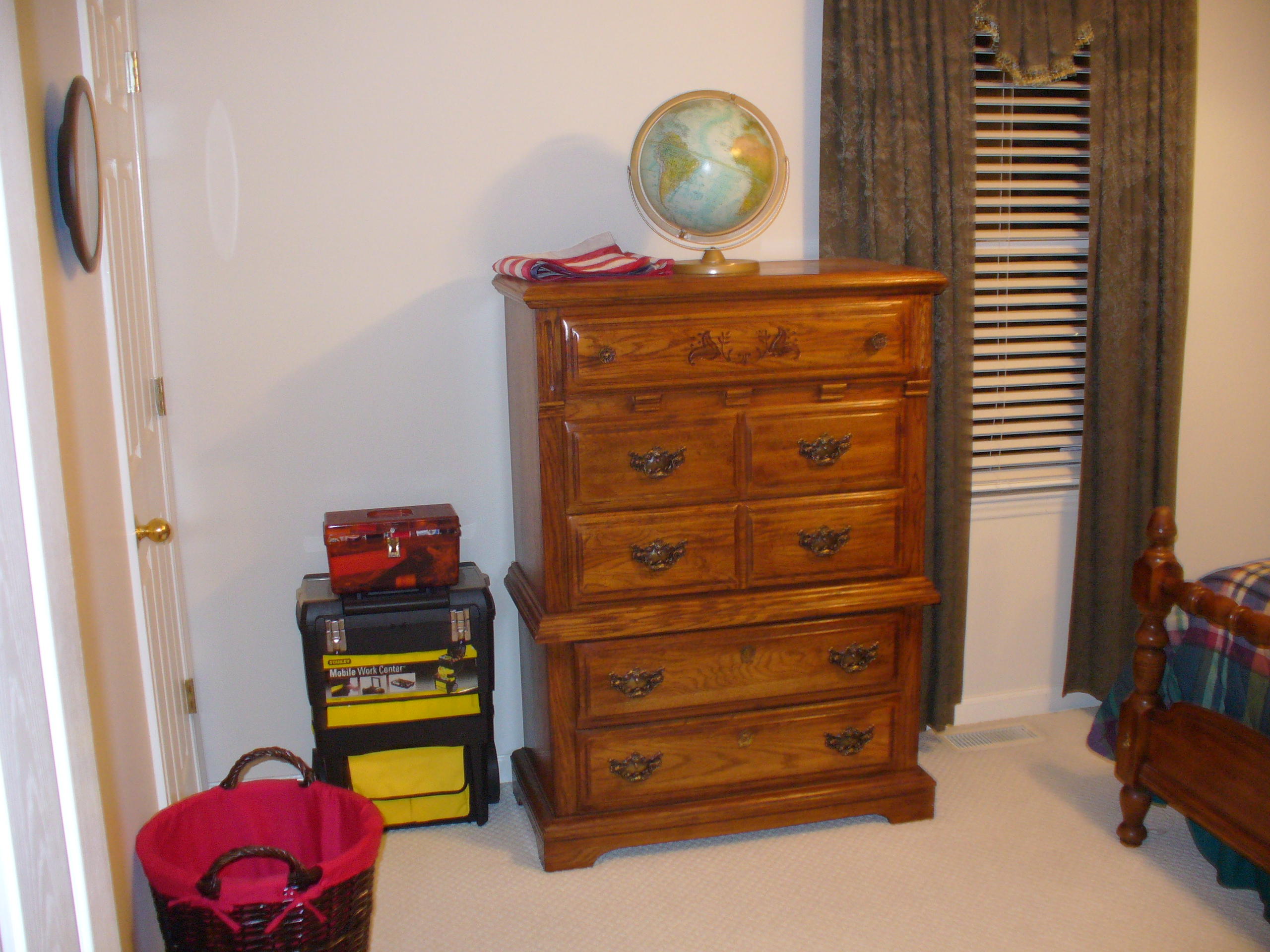 211 Oak Ridge Court Blue Ridge, VA 24064 - Photo 19 of 20 a view of a dresser
