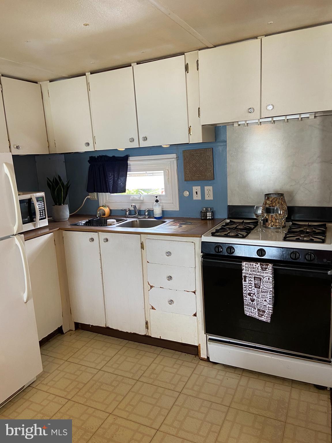 178 Maurice Boulevard Rio Grande, NJ 08242 - Photo 11 of 20 Gallery Image 11