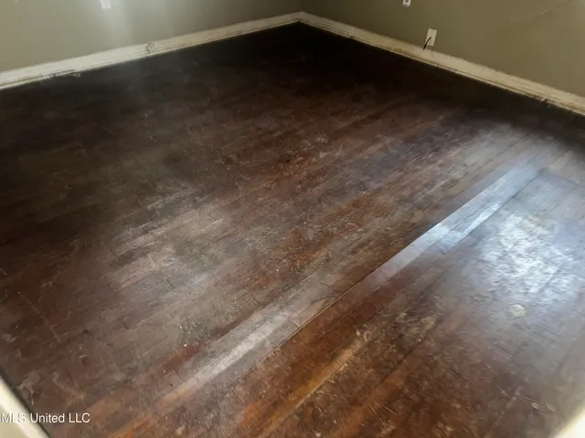 $32,500 | 931 Stuart Street, Jackson, MS 39204