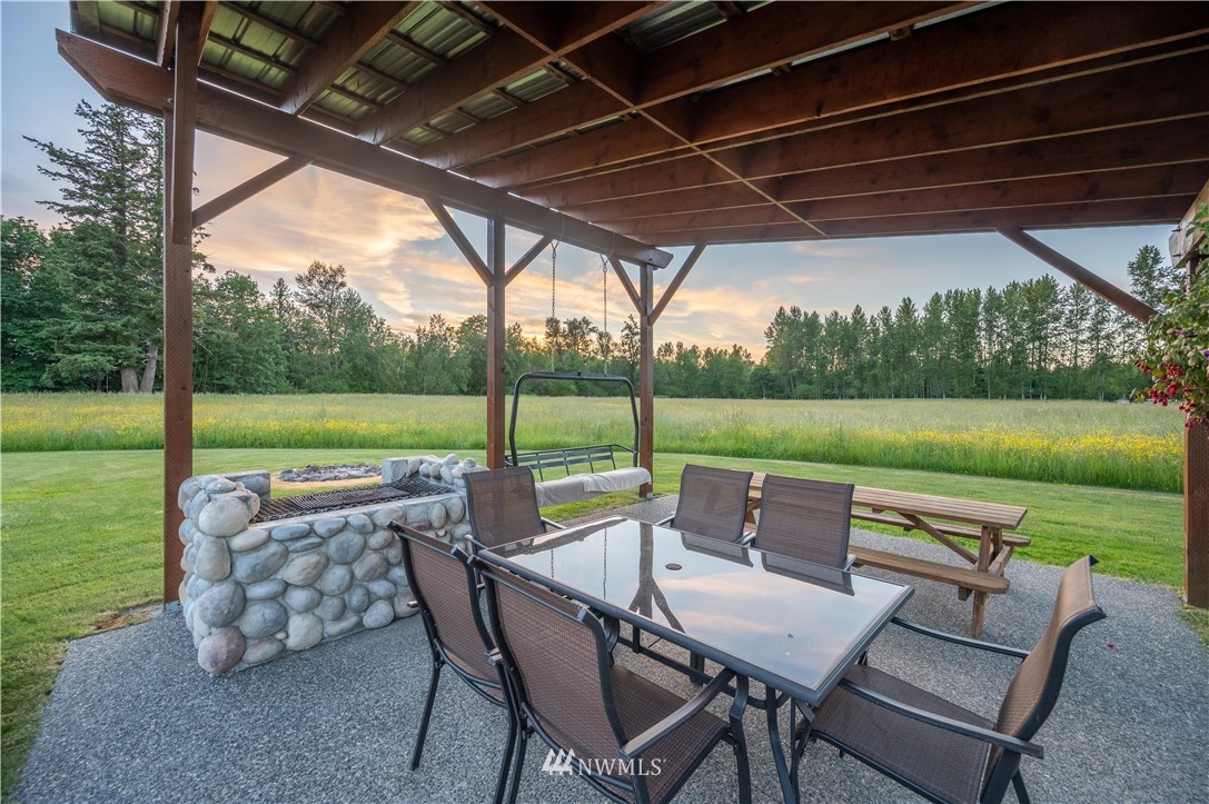 5563 Sand Road Bellingham, WA 98226 - Photo 31 of 36