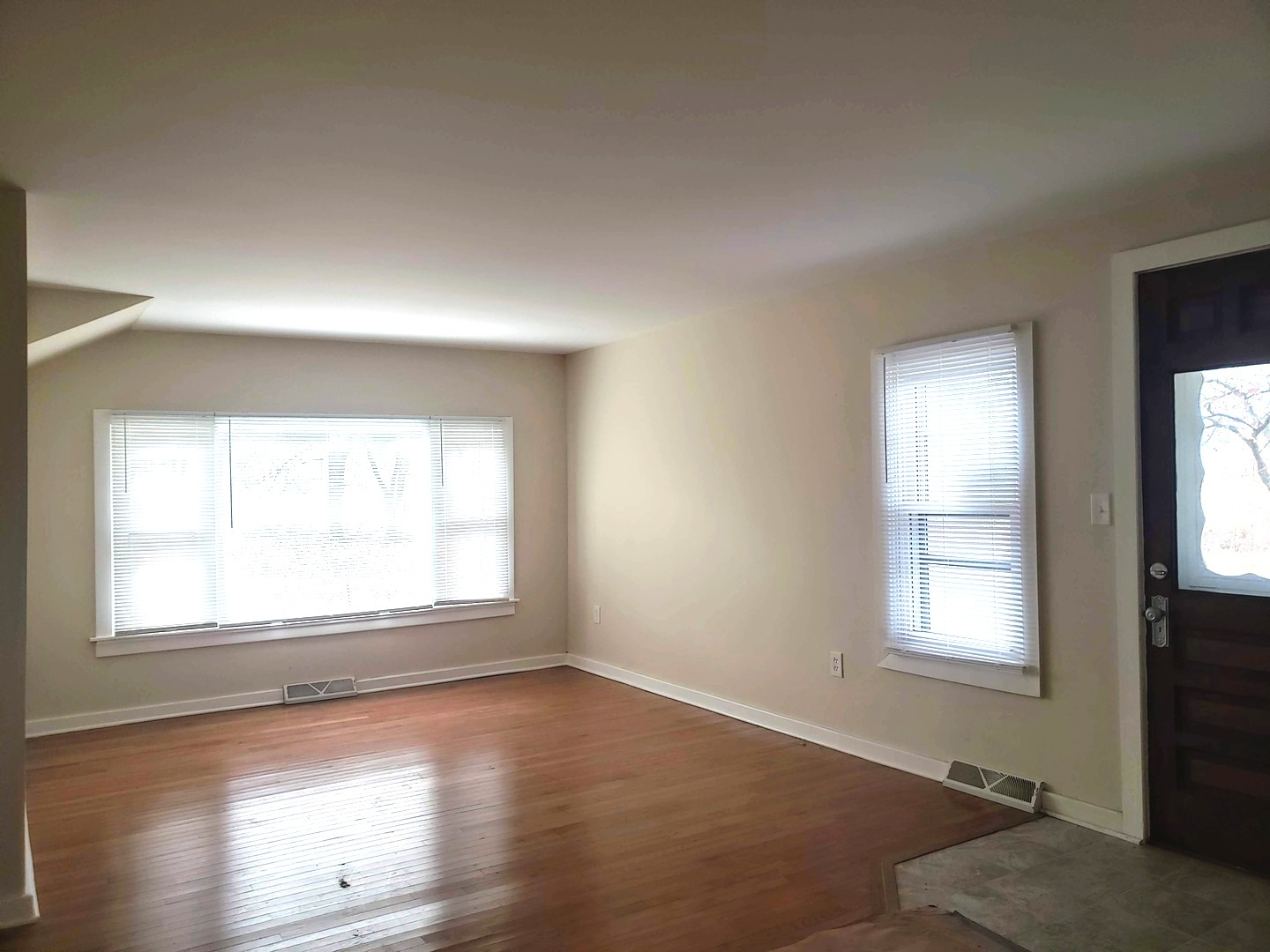 4716 Marengo Road Harvard, IL 60033 - Photo 3 of 27