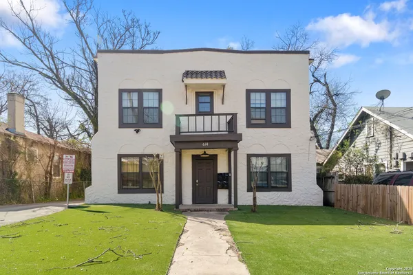 $850 | 614 Fulton Avenue, Unit 2, San Antonio, TX 78212
