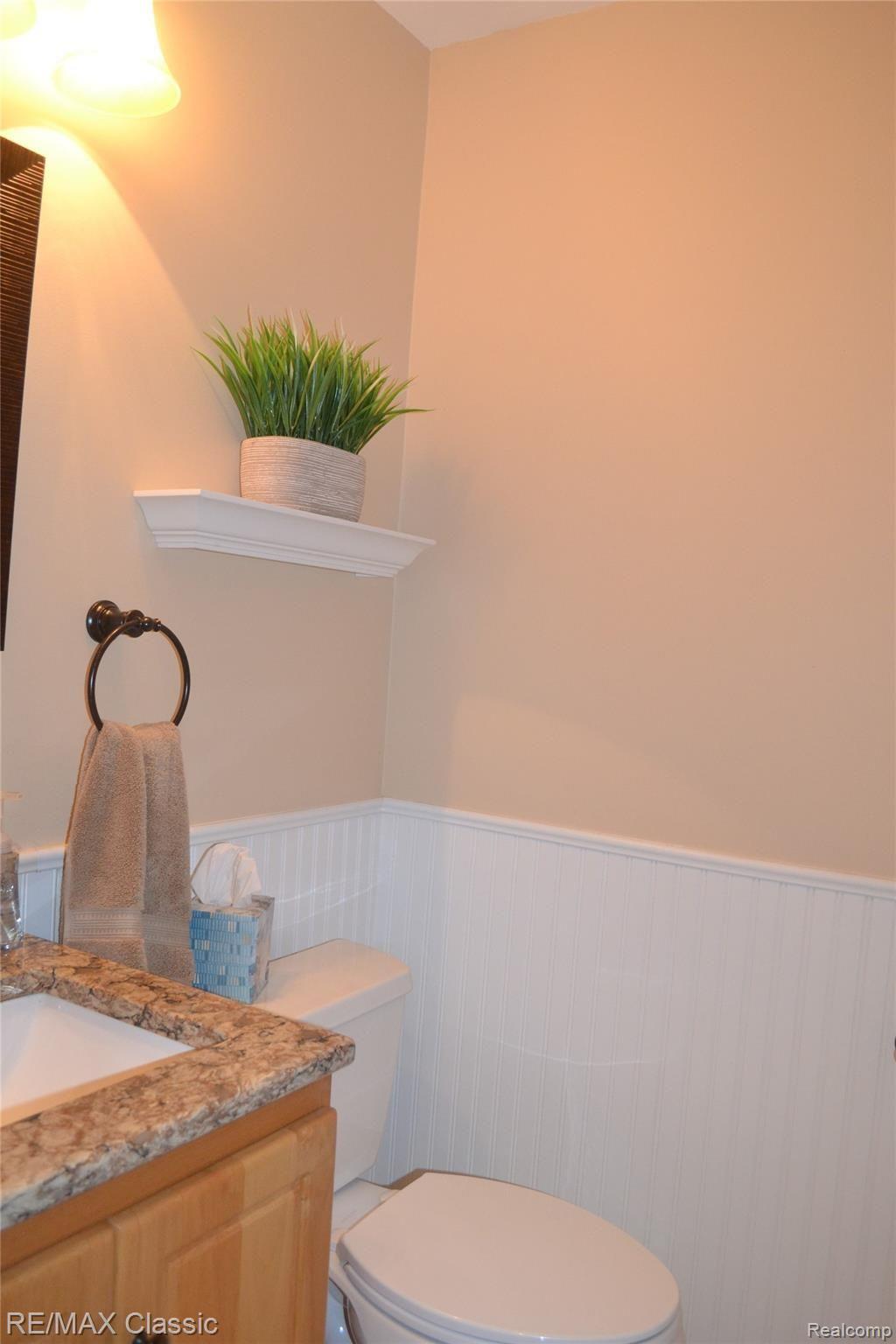 3730 Sleeth Road Commerce Township, MI 48382 - Photo 16 of 59 Half Bath