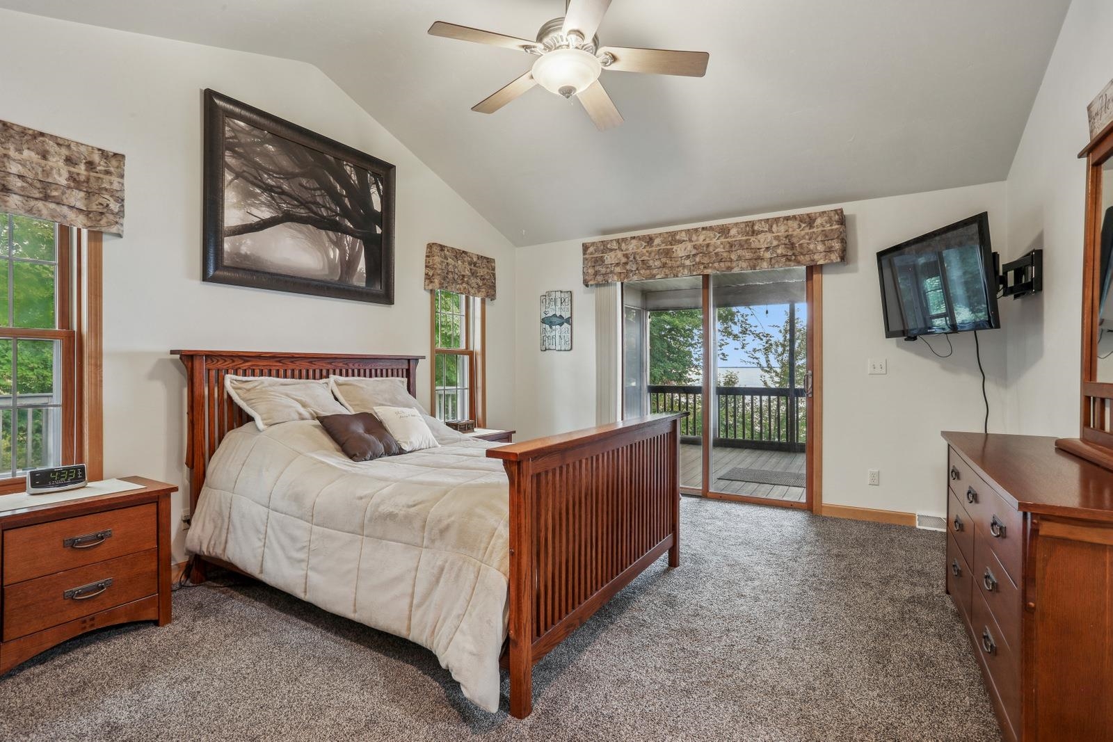 N6311 Fairy Springs Road Hilbert, WI 54129 - Photo 12 of 45