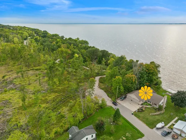 $969,000 | N6311 Fairy Springs Road, Hilbert, WI 54129