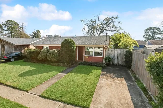 $275,000 | 3020 39th Street, Metairie, LA 70001