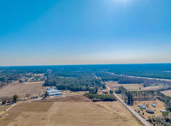 $330,000 | 9 Business W Loris Sc 29569, Loris, SC 29569