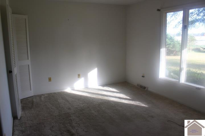 364 Coplen Road Mayfield, KY 42066 - Photo 16 of 17 Photo 16