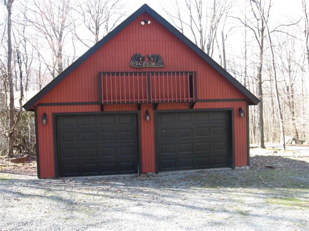 123 Maple Road Acme, PA 15610 - Photo 3 of 25