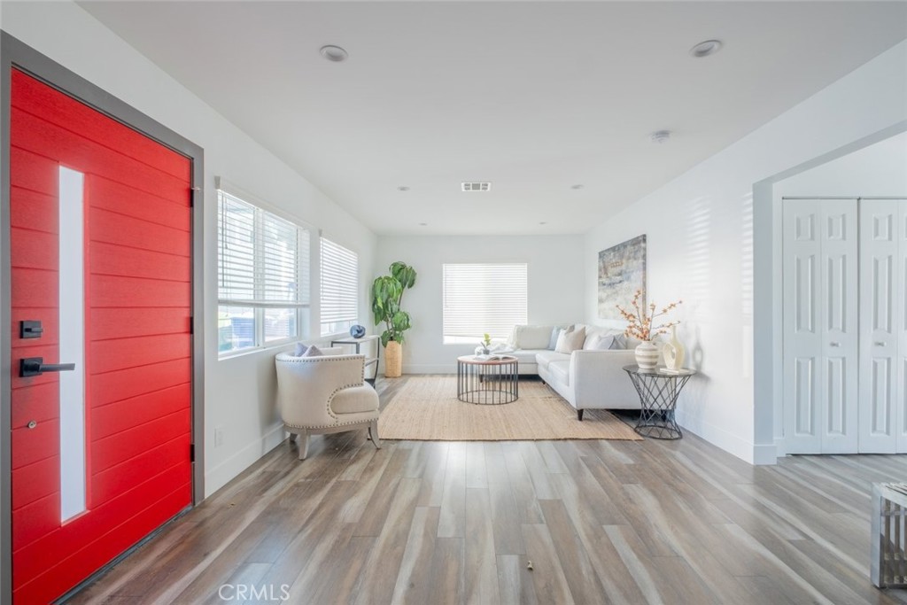 6436 Day Street Tujunga, CA 91042 - Photo 23 of 38 a living room with furniture and wooden floor