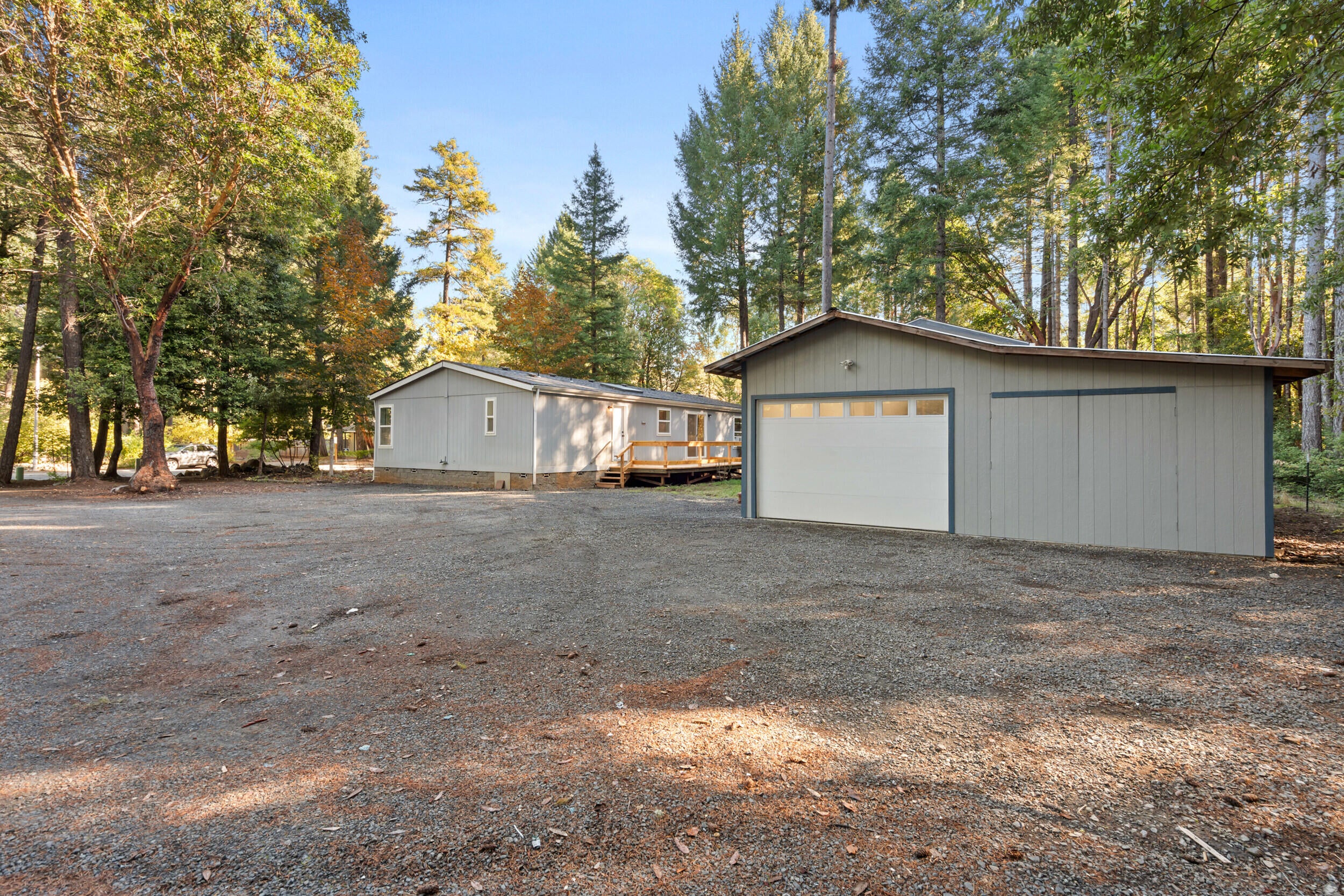 479 Addison Lane Cave Junction, OR 97523 - Photo 8 of 28 479 addison ln, cave junction, or 97523-