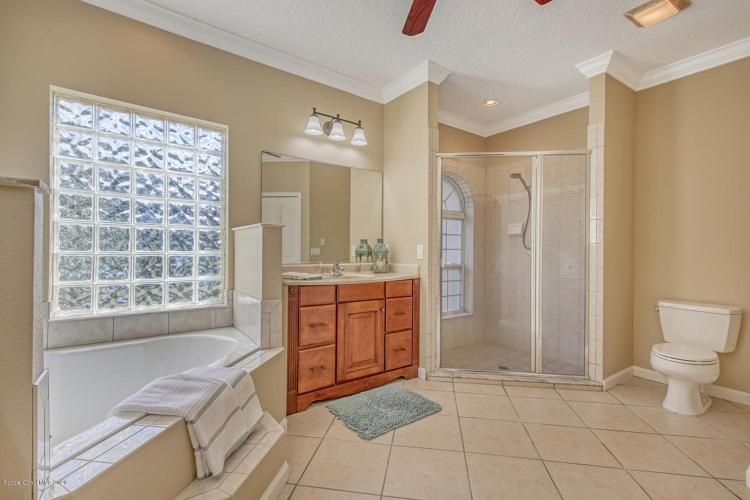 1290 Adamson Road Cocoa, FL 32926 - Photo 27 of 38 Separate Shower As Well!