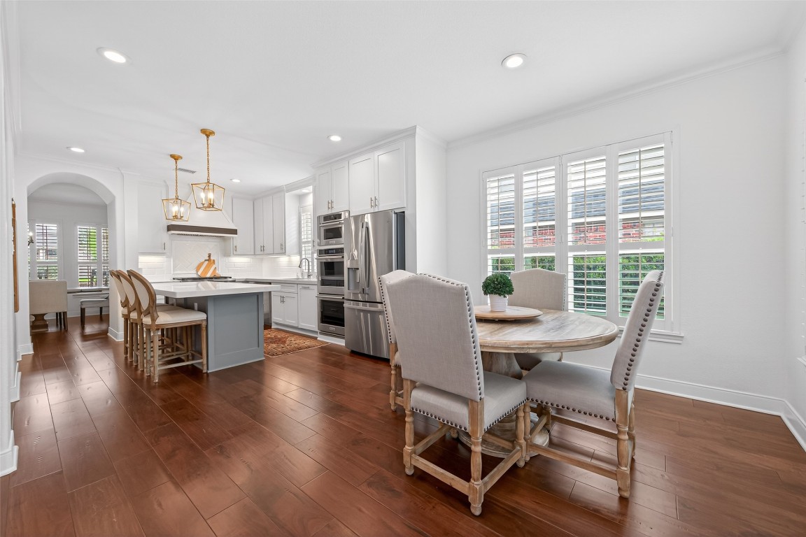 18207 Yukon Ridge Trail Humble, TX 77346 - Photo 12 of 49 Open-concept kitchen and breakfast den.