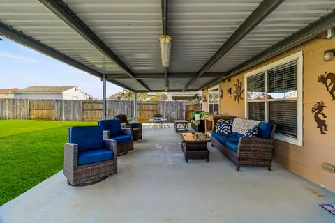 $284,500 | 1918 Cold River Drive, Humble, TX 77396