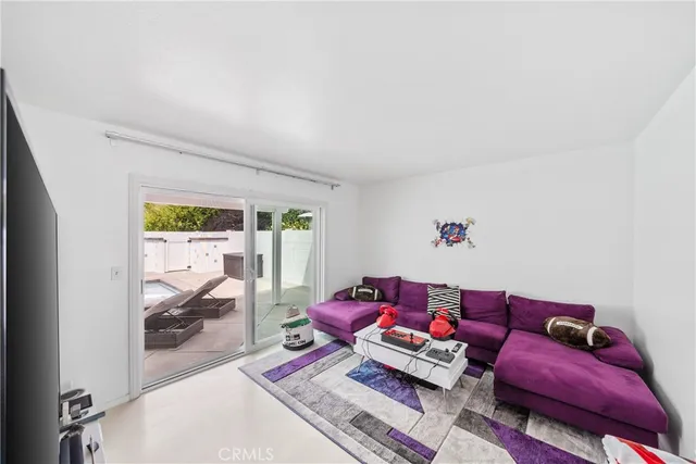 $1,925,000 | 20191 Imperial Cove Lane, Huntington Beach, CA 92646