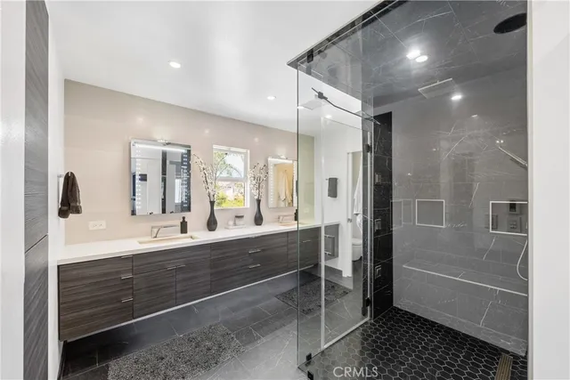 $1,925,000 | 20191 Imperial Cove Lane, Huntington Beach, CA 92646