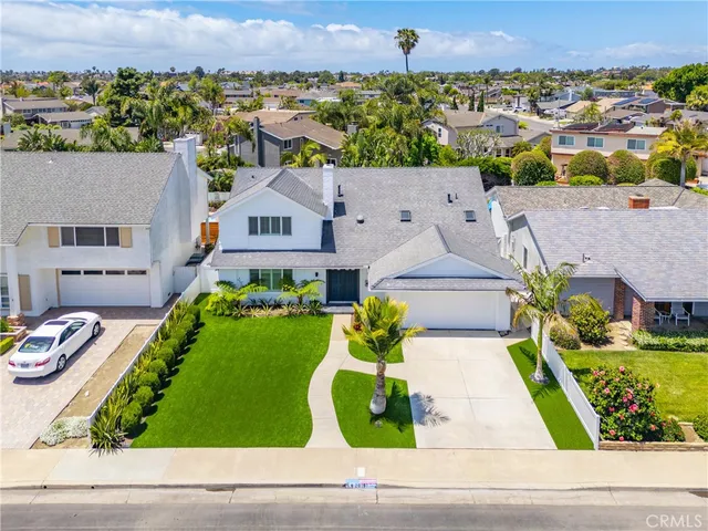 $1,925,000 | 20191 Imperial Cove Lane, Huntington Beach, CA 92646