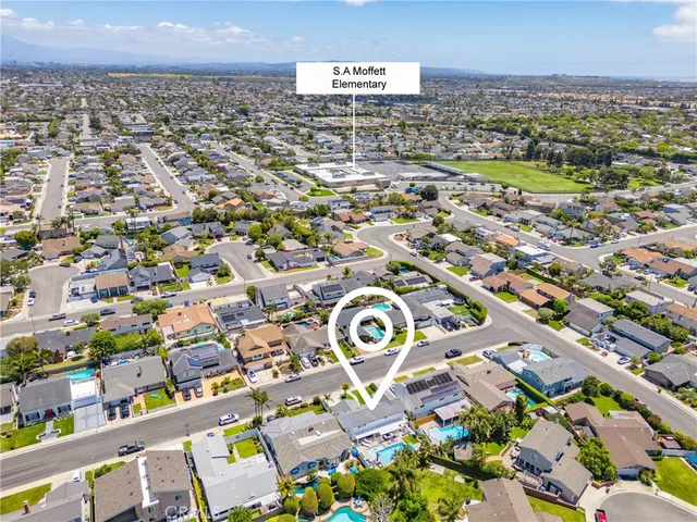 $1,925,000 | 20191 Imperial Cove Lane, Huntington Beach, CA 92646