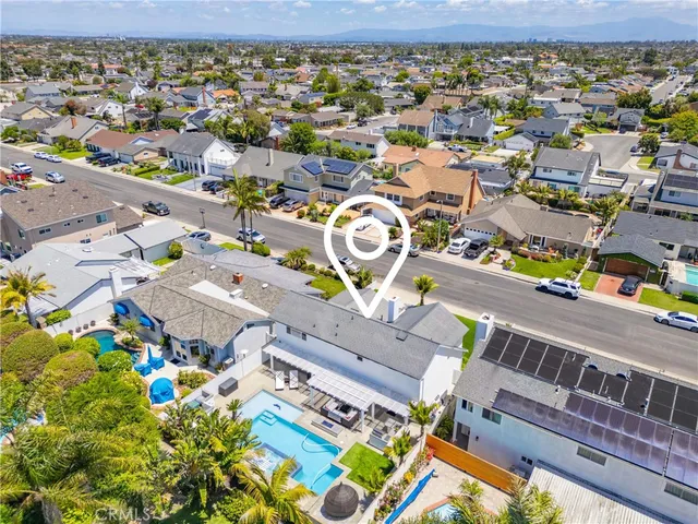 $1,925,000 | 20191 Imperial Cove Lane, Huntington Beach, CA 92646