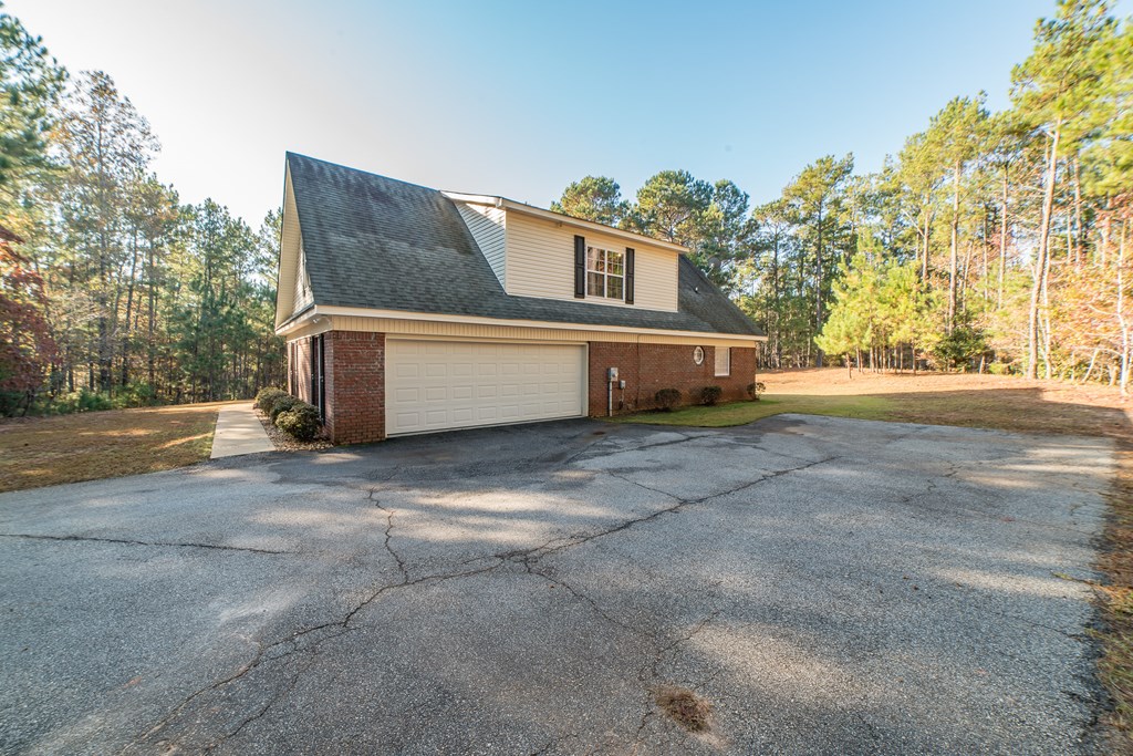 5975 Lick Skillet Road Hamilton, GA 31811 - Photo 4 of 46 Gallery Image 4