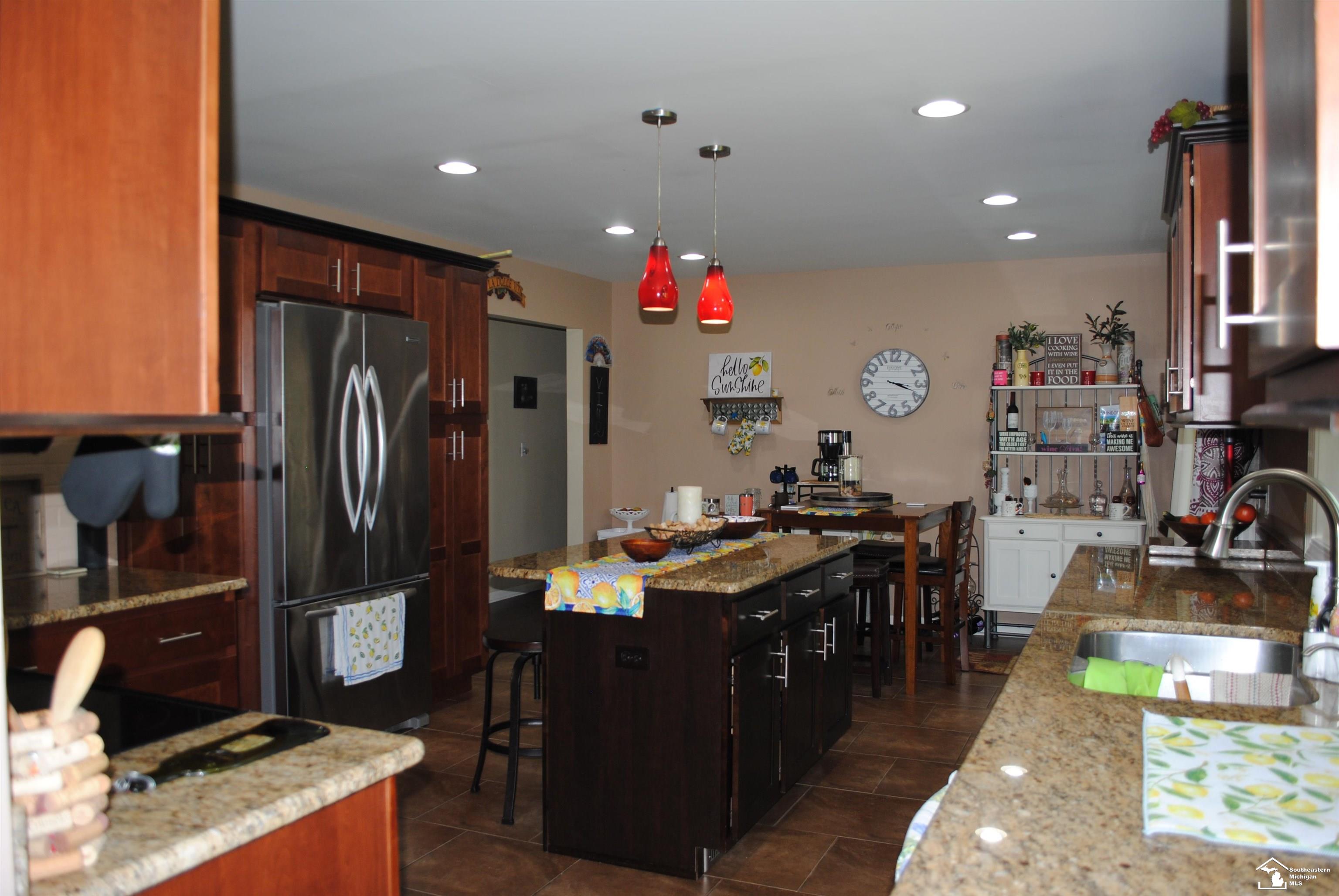 3320 West Albain Road Monroe, MI 48161 - Photo 5 of 41